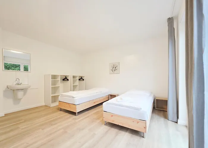 Lejlighed Tolstov House - 6 Haus - Grosse Kueche - Garten - Parkplatz - 25min Messe Dus Düsseldorf